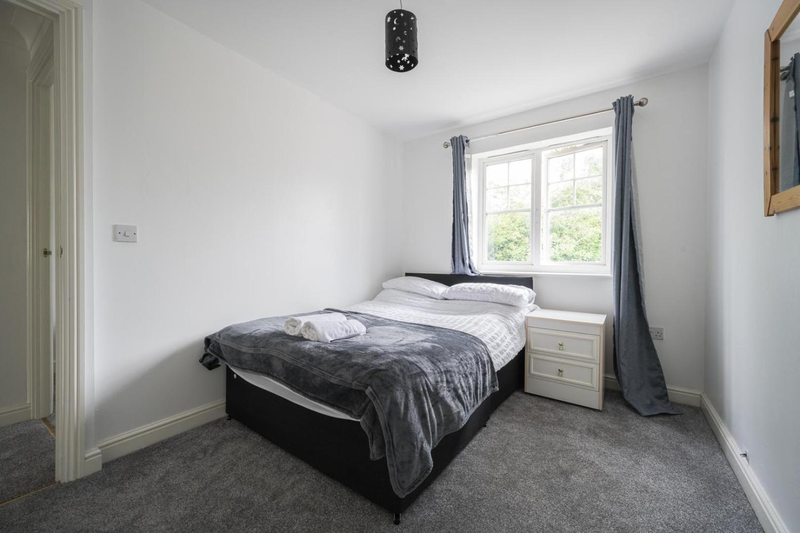 Maidstone Villa 3 Bedroom Free Sports Channels,Parking Sleeps 7 Exterior foto