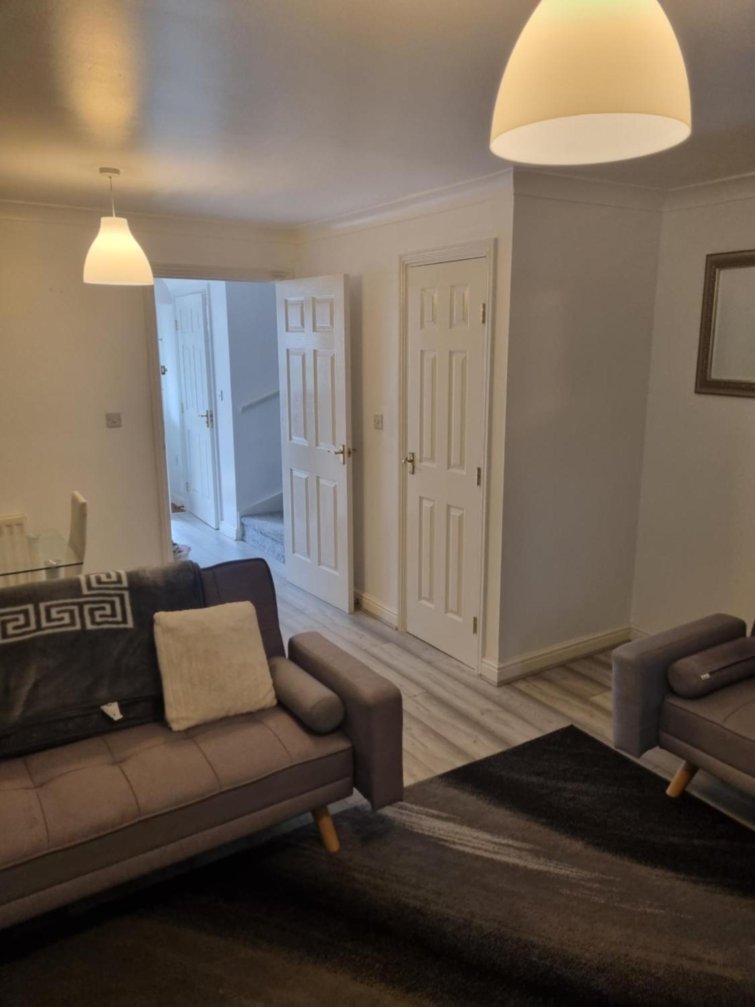 Maidstone Villa 3 Bedroom Free Sports Channels,Parking Sleeps 7 Exterior foto